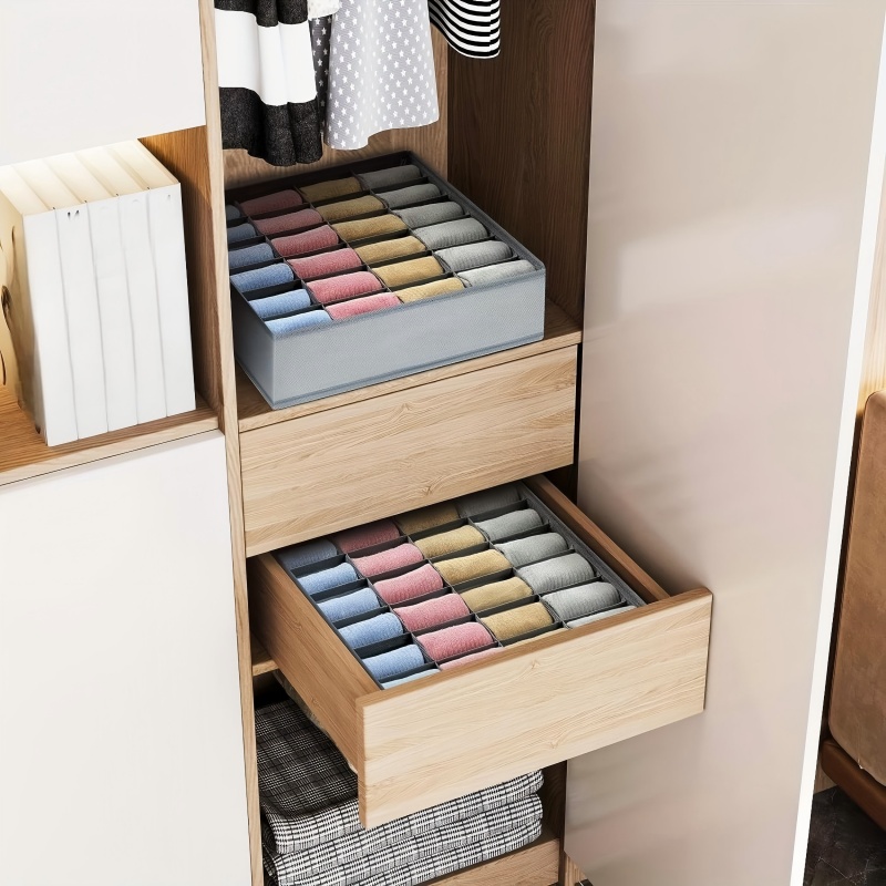 24グリッド折りたたみ式収納オーガナイザーボックス、布製靴下 - Drawer Organizer Peg のレビューと価格