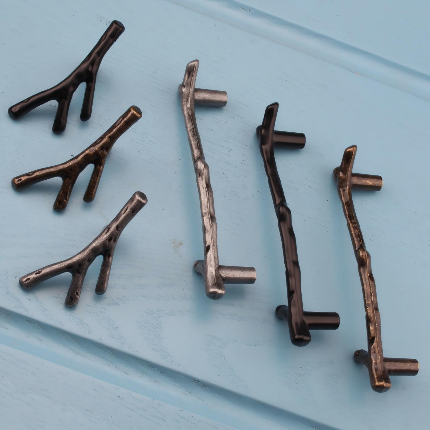 モダンなヨーロッパ風ブラックブロンズ製キッチンキャビネット引 - Unique Furniture Hardware Pulls のレビューと価格