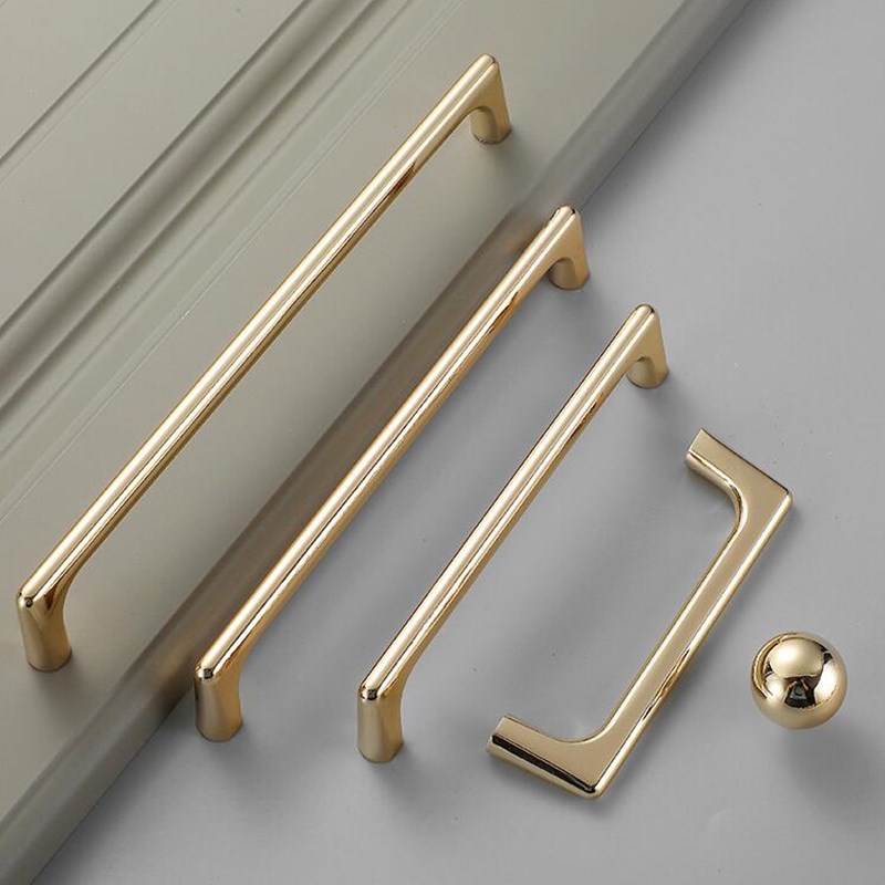 亜鉛合金ブライトゴールドキッチンキャビネットドアハンドルモダ - Furniture Hardware Drawer Pulls のレビューと価格