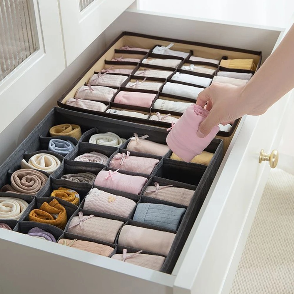 下着、靴下、ブラジャー、パンツ、スカーフ、ネクタイ収納ボック - Drawer Organizer Peg のレビューと価格